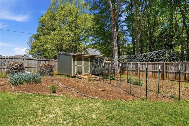 501 Hickory Lane, Pendleton, SC 29670