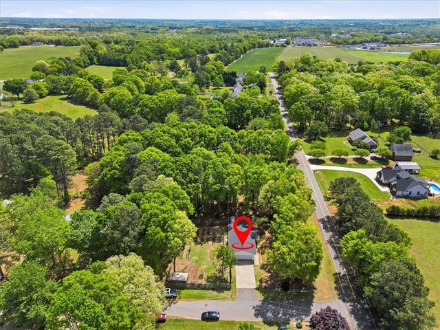 501 Hickory Lane, Pendleton, SC 29670