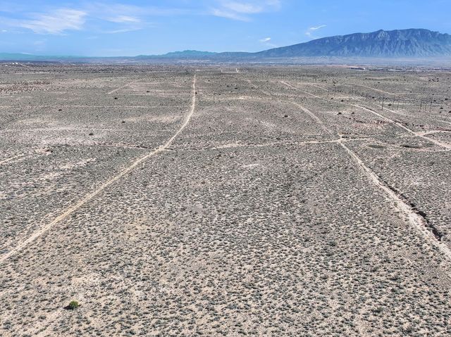 2902 Nutmeg Road NE, Rio Rancho, NM 87144