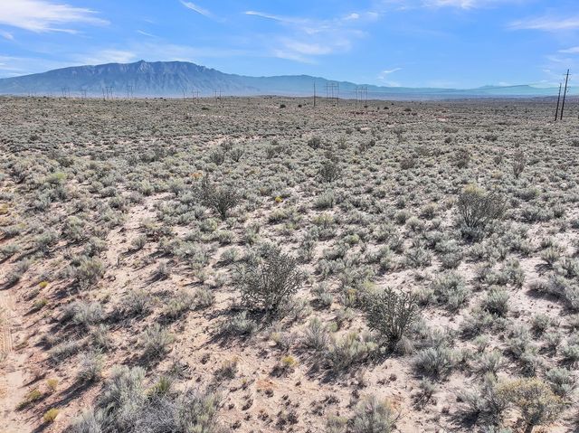 2902 Nutmeg Road NE, Rio Rancho, NM 87144