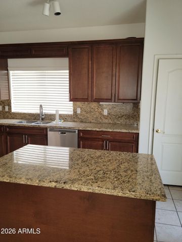 4163 E SILVERWOOD Drive, Phoenix, AZ 85048