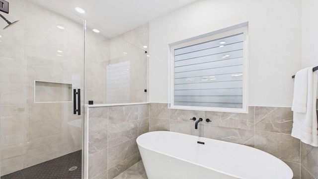 5027 Golden Forest Drive C, Houston, TX 77091