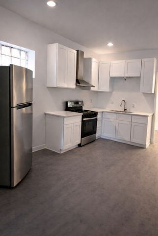 4519 W Thomas Street 1, Chicago, IL 60651