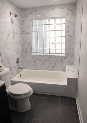 4519 W Thomas Street 1, Chicago, IL 60651