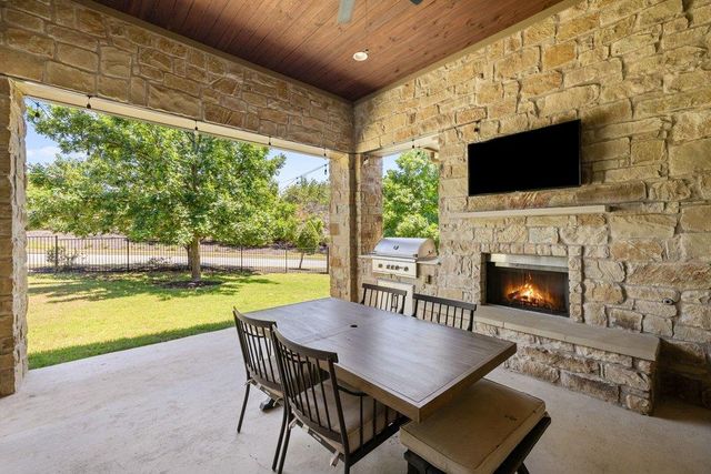 105 Aruba CT, Lakeway, TX 78734