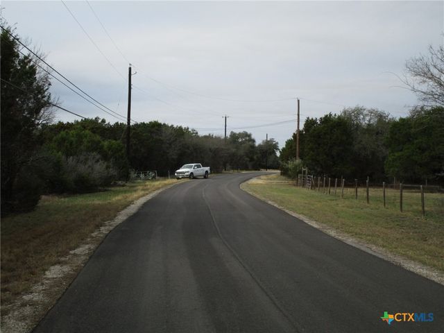 138 Bear Creek Drive, New Braunfels, TX 78132