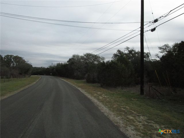 138 Bear Creek Drive, New Braunfels, TX 78132