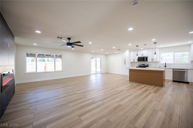 5630 Neosho Street, Las Vegas, NV 89120