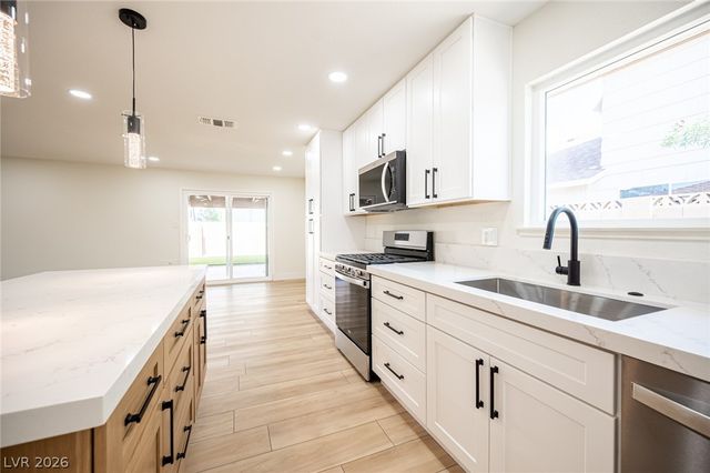 5630 Neosho Street, Las Vegas, NV 89120
