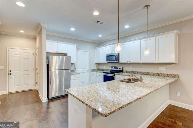 3770 Shades Valley Lane 3770, Gainesville, GA 30501