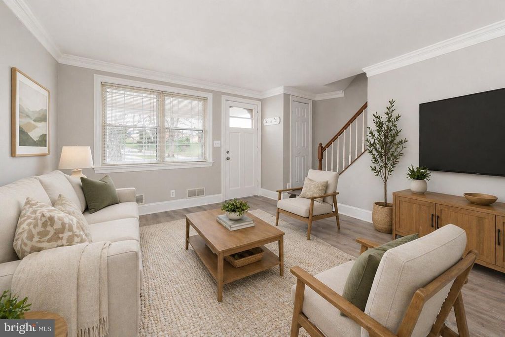 Image 5 of property listing at 3433 ORLANDO AVE, Baltimore, MD 21234