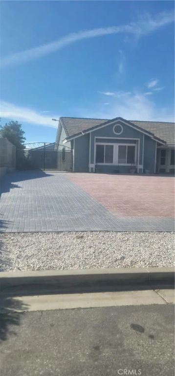 8554 Wild Pony, Jurupa Valley, CA 92509