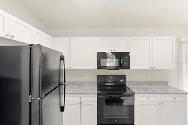 19095 ROOSEVELT AVENUE, Port Charlotte, FL 33954