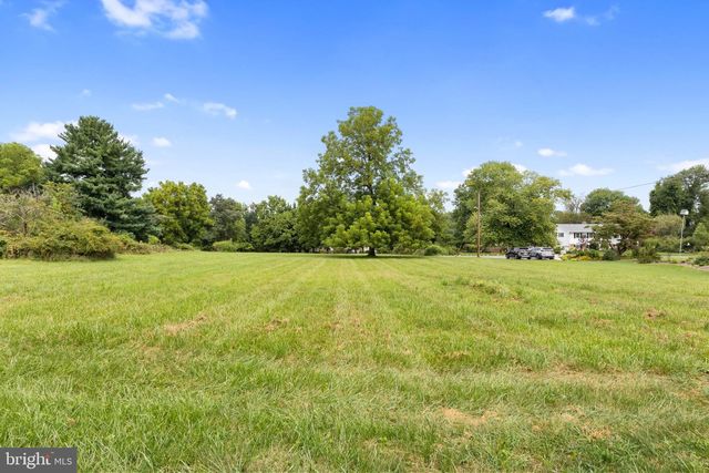 7 BUTLER RD, Reisterstown, MD 21136