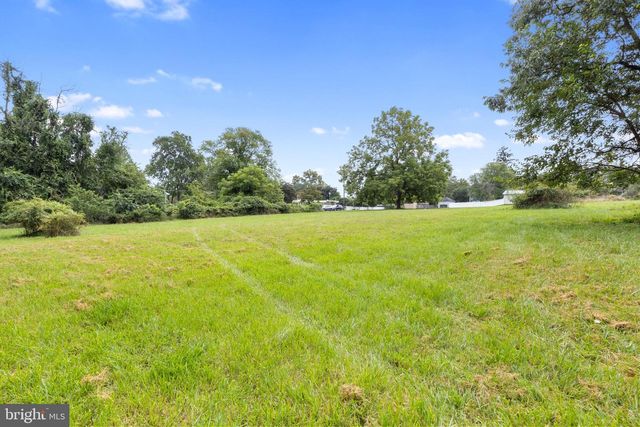 7 BUTLER RD, Reisterstown, MD 21136