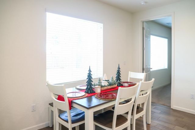 2040 Descanso Avenue, Clovis, CA 93619