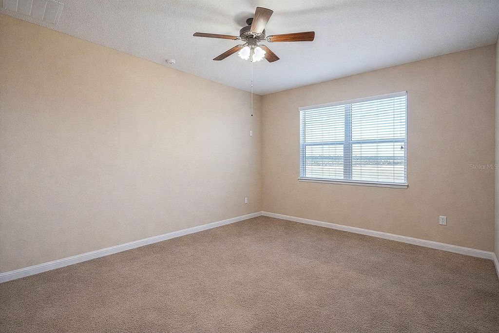 Image 18 of property listing at 22019 BELGIAN COURT, Mount Dora, FL 32757