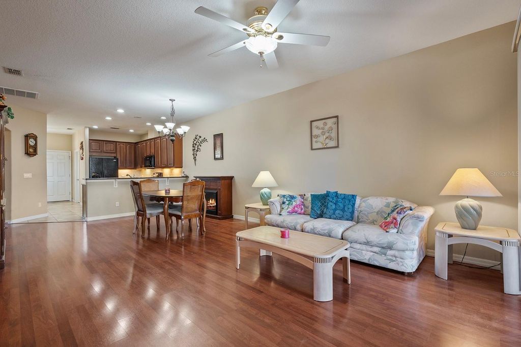 Image 5 of property listing at 22019 BELGIAN COURT, Mount Dora, FL 32757