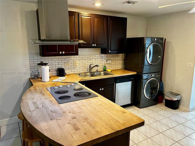 2678 NW 65th Ave 2678, Margate, FL 33063