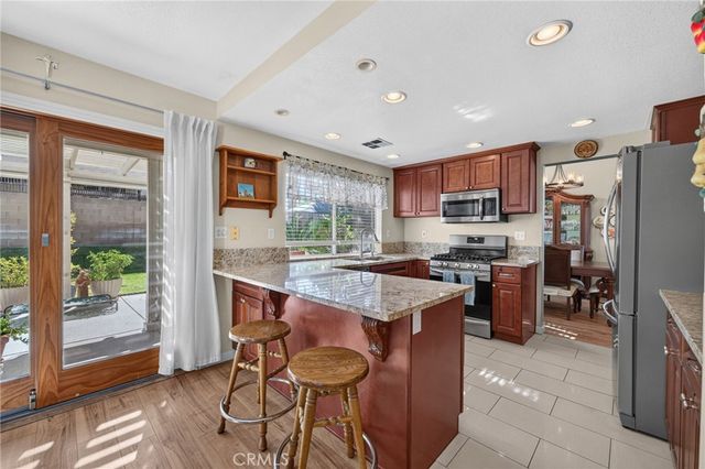 977 Sussex, San Jacinto, CA 92583