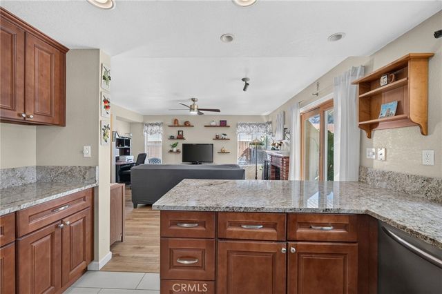 977 Sussex, San Jacinto, CA 92583