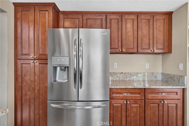 977 Sussex, San Jacinto, CA 92583