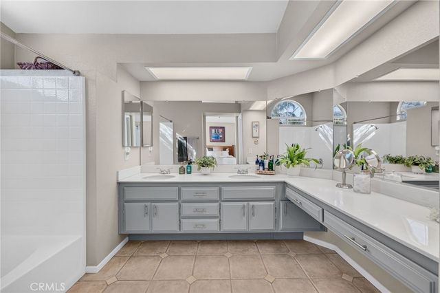 977 Sussex, San Jacinto, CA 92583