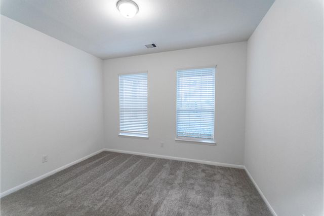 402 Merlot Drive, Alvin, TX 77511