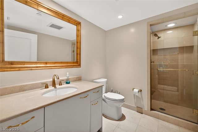 2747 Paradise Road 501, Las Vegas, NV 89109