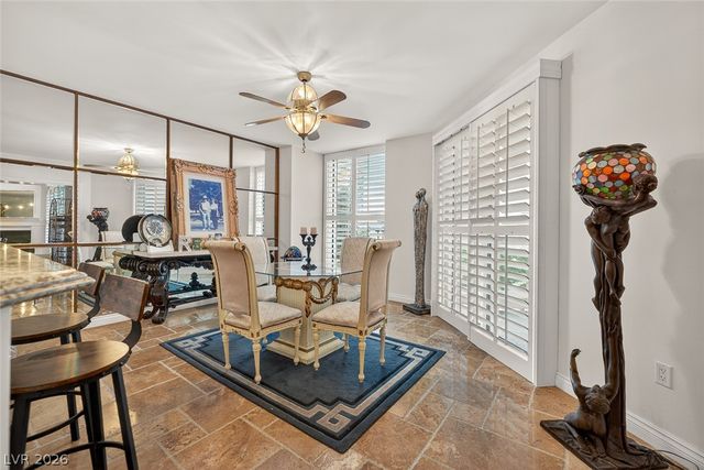 2747 Paradise Road 501, Las Vegas, NV 89109