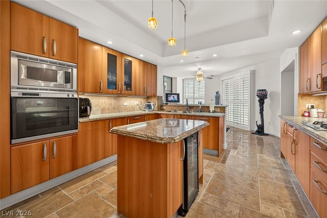 2747 Paradise Road 501, Las Vegas, NV 89109