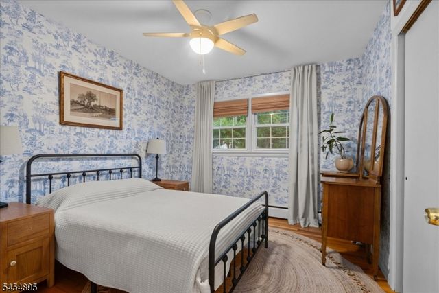 1 Eisenhower Dr, West Milford Twp., NJ 07480
