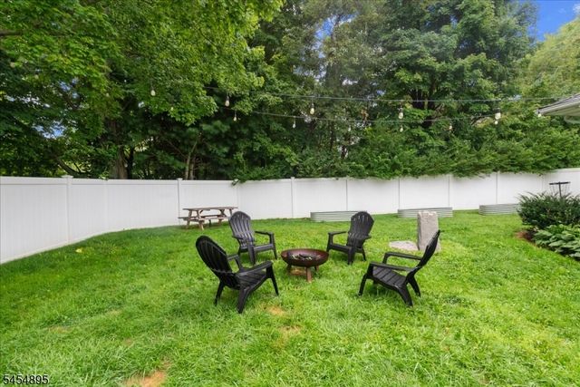 1 Eisenhower Dr, West Milford Twp., NJ 07480