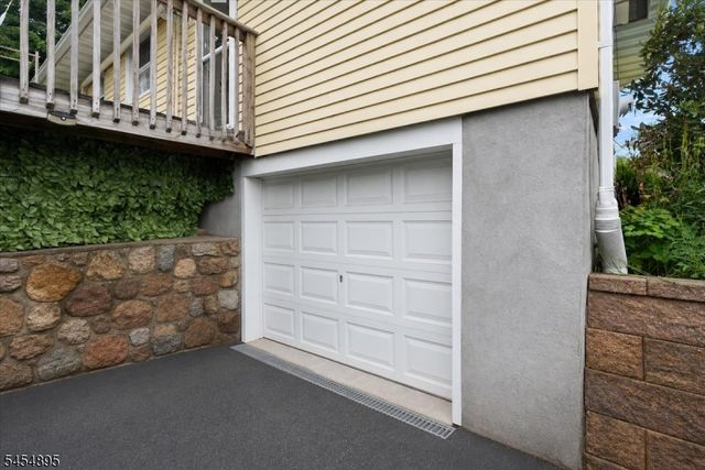 1 Eisenhower Dr, West Milford Twp., NJ 07480