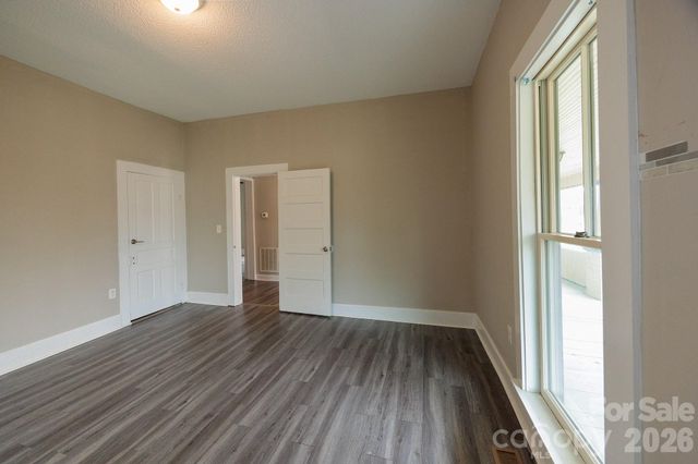 1209 Wilson W Lee Boulevard, Statesville, NC 28677