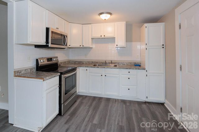 1209 Wilson W Lee Boulevard, Statesville, NC 28677