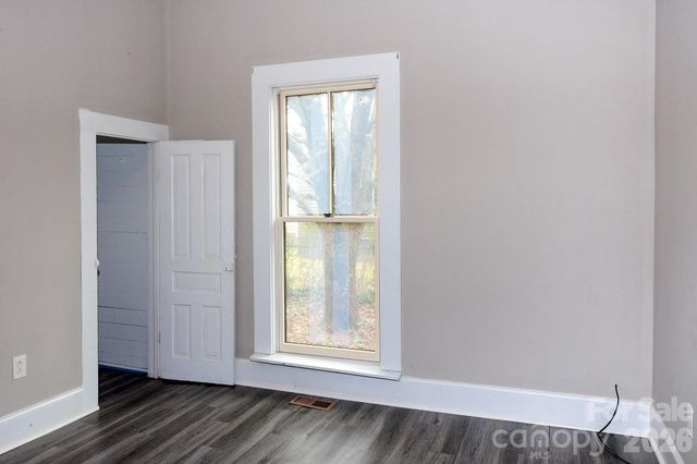 1209 Wilson W Lee Boulevard, Statesville, NC 28677