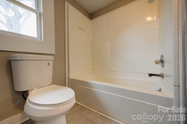 1209 Wilson W Lee Boulevard, Statesville, NC 28677