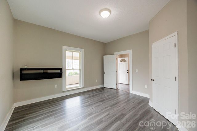 1209 Wilson W Lee Boulevard, Statesville, NC 28677