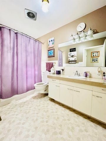 504 Warren Rd, El Dorado, KS 67042