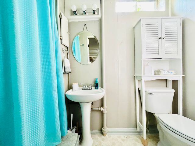 504 Warren Rd, El Dorado, KS 67042