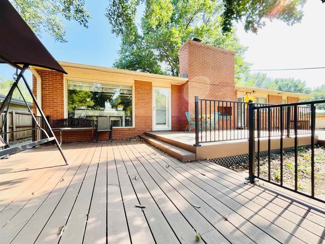 504 Warren Rd, El Dorado, KS 67042