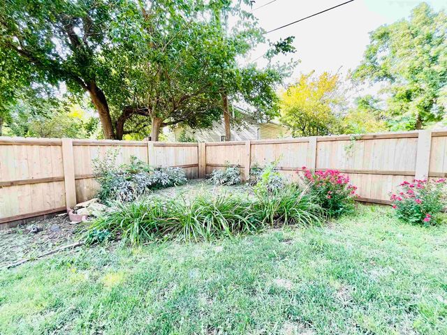 504 Warren Rd, El Dorado, KS 67042