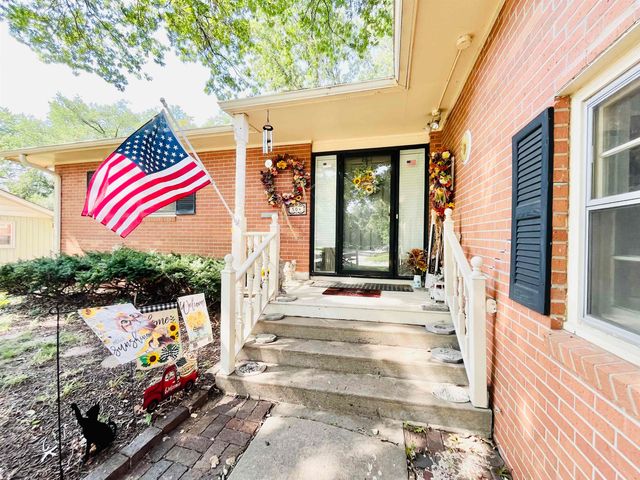 504 Warren Rd, El Dorado, KS 67042