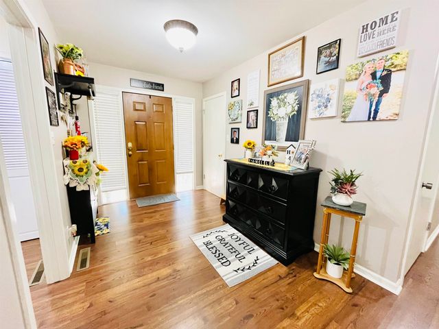 504 Warren Rd, El Dorado, KS 67042