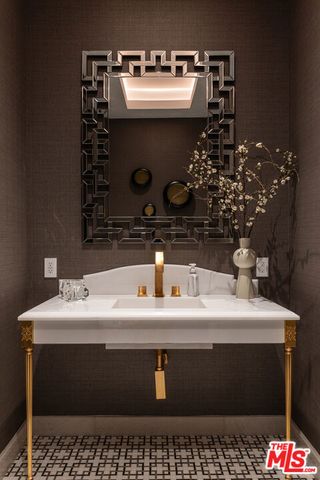 25300 Prado De La Magia, Calabasas, CA 91302