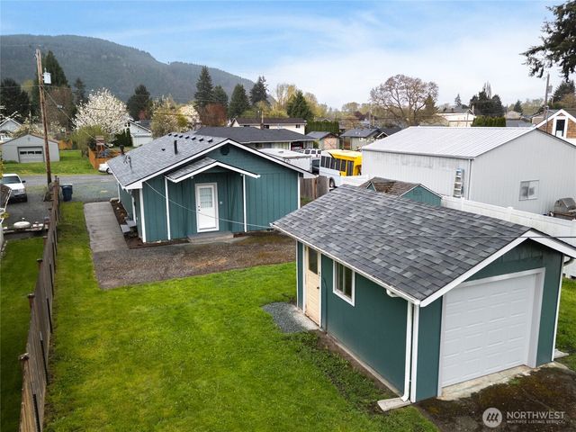 944 Fidalgo Street, Sedro Woolley, WA 98284