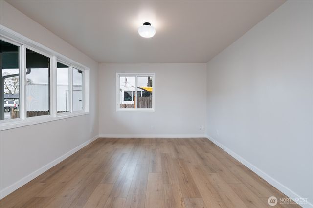 944 Fidalgo Street, Sedro Woolley, WA 98284