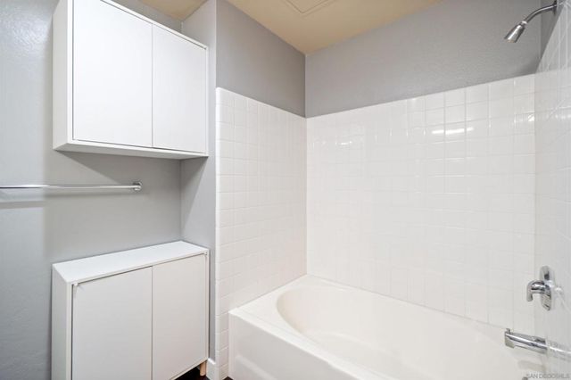 445 Island Ave 719, San Diego, CA 92101