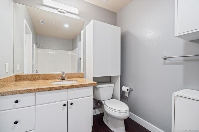 445 Island Ave 719, San Diego, CA 92101